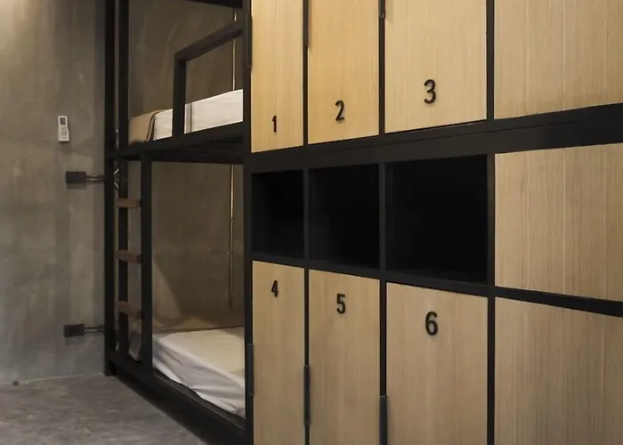 Bed Station Ratchthewi Ostello *