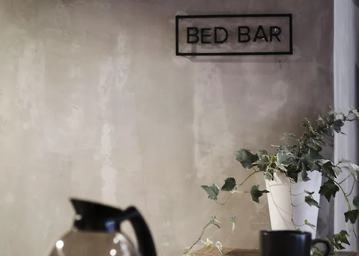 Bed Station Ratchthewi 旅馆 *