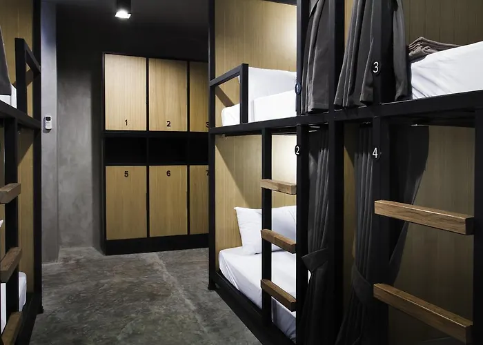 Bed Station Ratchthewi * Bangkok